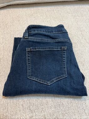 UE Women’s Skinny Jeans in Dark Blue Denim